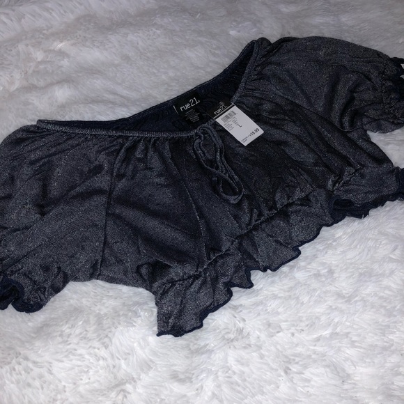 🆕Rue21 Off shoulders ruffled crop top - Picture 5 of 7